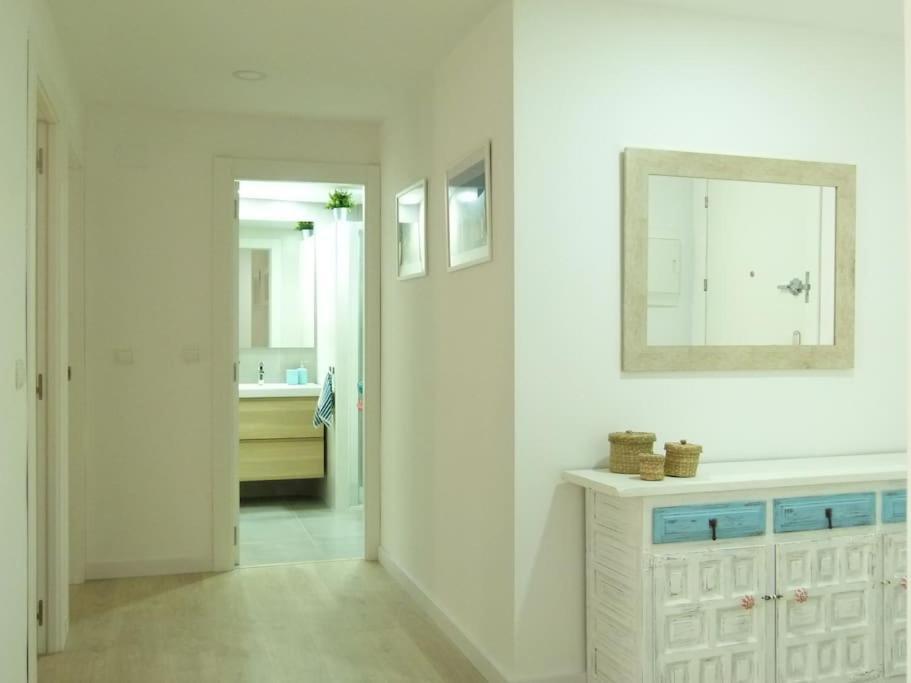 Centro. Office, Gastro, Ocio & *